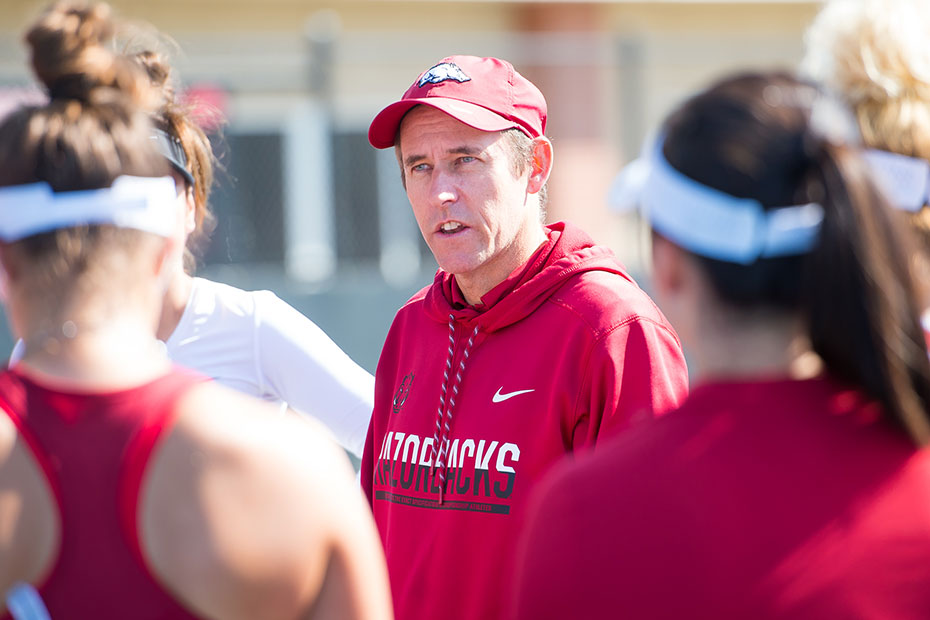 Texas men's tennis rallies to advance at NCAA Championships